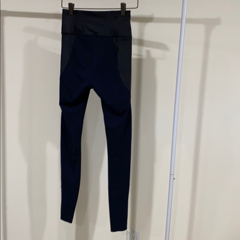 NWOT ADAY Throw It Higher Leggings Blue NWOT